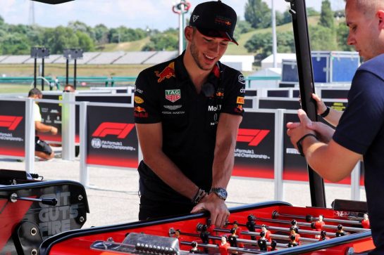 Pierre Gasly (FRA) Red Bull Racing plays table football.
01.08.2019. Formula 1 World Championship, Rd 12, Hungarian Grand Prix, Budapest, Hungary, Preparation Day.
- www.xpbimages.com, EMail: requests@xpbimages.com - copy of publication required for printed pictures. Every used picture is fee-liable. © Copyright: Photo4 / XPB Images