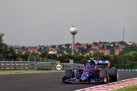 Alexander Albon (THA) Scuderia Toro Rosso STR14.
02.08.2019. Formula 1 World Championship, Rd 12, Hungarian Grand Prix, Budapest, Hungary, Practice Day.
- www.xpbimages.com, EMail: requests@xpbimages.com - copy of publication required for printed pictures. Every used picture is fee-liable. © Copyright: Moy / XPB Images