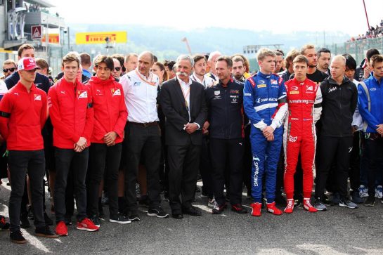 F1, F2, and F3 pay their respects to Anthoine Hubert.
01.09.2019. Formula 1 World Championship, Rd 13, Belgian Grand Prix, Spa Francorchamps, Belgium, Race Day.
- www.xpbimages.com, EMail: requests@xpbimages.com - copy of publication required for printed pictures. Every used picture is fee-liable. © Copyright: Charniaux / XPB Images