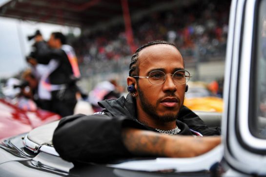 Lewis Hamilton (GBR) Mercedes AMG F1 on the drivers parade.
01.09.2019. Formula 1 World Championship, Rd 13, Belgian Grand Prix, Spa Francorchamps, Belgium, Race Day.
- www.xpbimages.com, EMail: requests@xpbimages.com - copy of publication required for printed pictures. Every used picture is fee-liable. © Copyright: Price / XPB Images