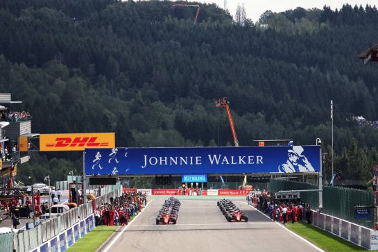 Charles Leclerc (MON) Ferrari SF90 on the formation lap.
01.09.2019. Formula 1 World Championship, Rd 13, Belgian Grand Prix, Spa Francorchamps, Belgium, Race Day.
- www.xpbimages.com, EMail: requests@xpbimages.com - copy of publication required for printed pictures. Every used picture is fee-liable. © Copyright: Charniaux / XPB Images