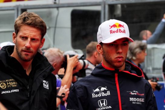 (L to R): Romain Grosjean (FRA) Haas F1 Team and Pierre Gasly (FRA) Scuderia Toro Rosso on the drivers parade.
01.09.2019. Formula 1 World Championship, Rd 13, Belgian Grand Prix, Spa Francorchamps, Belgium, Race Day.
- www.xpbimages.com, EMail: requests@xpbimages.com - copy of publication required for printed pictures. Every used picture is fee-liable. © Copyright: Photo4 / XPB Images