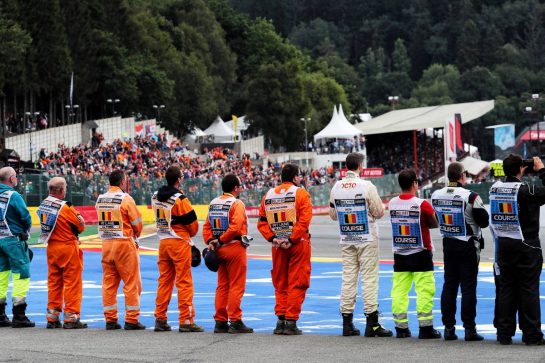 Marshals.
01.09.2019. Formula 1 World Championship, Rd 13, Belgian Grand Prix, Spa Francorchamps, Belgium, Race Day.
- www.xpbimages.com, EMail: requests@xpbimages.com - copy of publication required for printed pictures. Every used picture is fee-liable. © Copyright: Photo4 / XPB Images
