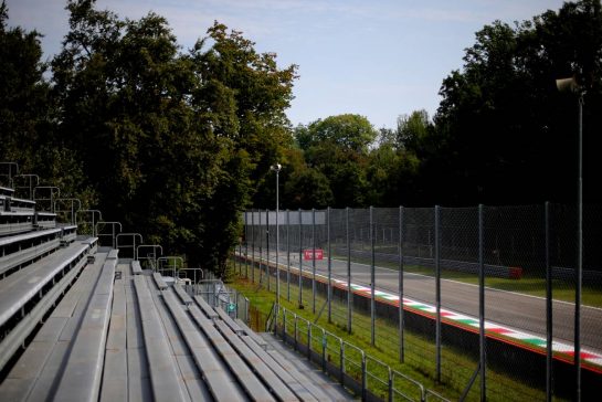 Track Atmosphere 
05.09.2019. Formula 1 World Championship, Rd 14, Italian Grand Prix, Monza, Italy, Preparation Day.
- www.xpbimages.com, EMail: requests@xpbimages.com - copy of publication required for printed pictures. Every used picture is fee-liable. © Copyright: Charniaux / XPB Images