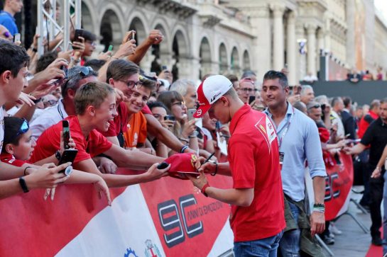 Mick Schumacher (GER) Prema Racing Formula 2 Driver at a street celebration for 90 years of the Italian GP and Ferrari.
04.09.2019. Formula 1 World Championship, Rd 14, Italian Grand Prix, Monza, Italy, Preparation Day.
- www.xpbimages.com, EMail: requests@xpbimages.com - copy of publication required for printed pictures. Every used picture is fee-liable. © Copyright: Photo4 / XPB Images