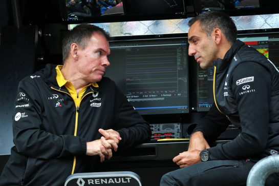 (L to R): Alan Permane (GBR) Renault F1 Team Trackside Operations Director with Cyril Abiteboul (FRA) Renault Sport F1 Managing Director.
06.09.2019. Formula 1 World Championship, Rd 14, Italian Grand Prix, Monza, Italy, Practice Day.
- www.xpbimages.com, EMail: requests@xpbimages.com - copy of publication required for printed pictures. Every used picture is fee-liable. © Copyright: Batchelor / XPB Images
