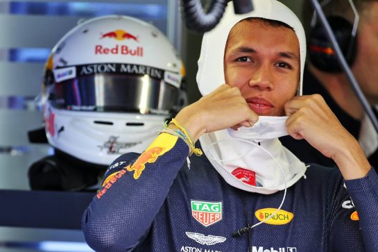 Alexander Albon (THA) Red Bull Racing.
06.09.2019. Formula 1 World Championship, Rd 14, Italian Grand Prix, Monza, Italy, Practice Day.
- www.xpbimages.com, EMail: requests@xpbimages.com - copy of publication required for printed pictures. Every used picture is fee-liable. © Copyright: Batchelor / XPB Images