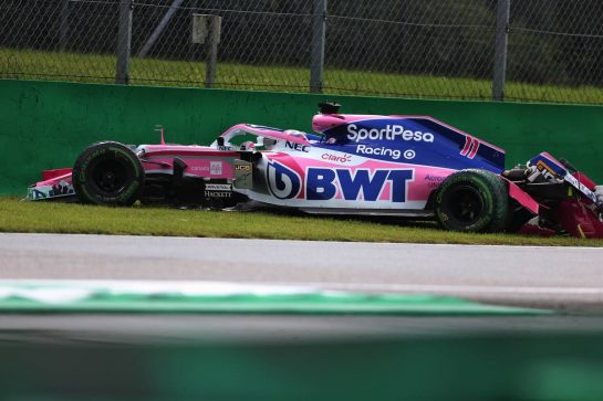 Sergio Perez (MEX) Racing Point F1 Team RP19 crashed in the first practice session.
06.09.2019. Formula 1 World Championship, Rd 14, Italian Grand Prix, Monza, Italy, Practice Day.
- www.xpbimages.com, EMail: requests@xpbimages.com - copy of publication required for printed pictures. Every used picture is fee-liable. © Copyright: Charniaux / XPB Images