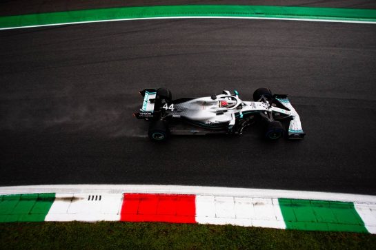 Lewis Hamilton (GBR) Mercedes AMG F1 W10.
06.09.2019. Formula 1 World Championship, Rd 14, Italian Grand Prix, Monza, Italy, Practice Day.
- www.xpbimages.com, EMail: requests@xpbimages.com - copy of publication required for printed pictures. Every used picture is fee-liable. © Copyright: Filipe / XPB Images