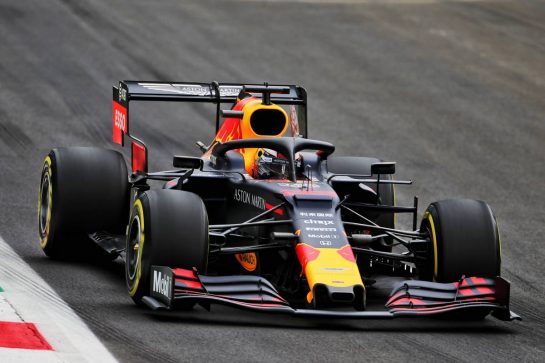 Max Verstappen (NLD) Red Bull Racing RB15.
06.09.2019. Formula 1 World Championship, Rd 14, Italian Grand Prix, Monza, Italy, Practice Day.
- www.xpbimages.com, EMail: requests@xpbimages.com - copy of publication required for printed pictures. Every used picture is fee-liable. © Copyright: Charniaux / XPB Images