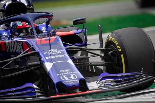 Pierre Gasly (FRA) Scuderia Toro Rosso STR14.
06.09.2019. Formula 1 World Championship, Rd 14, Italian Grand Prix, Monza, Italy, Practice Day.
- www.xpbimages.com, EMail: requests@xpbimages.com - copy of publication required for printed pictures. Every used picture is fee-liable. © Copyright: Bearne / XPB Images