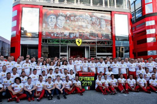Ferrari celebrates 90th anniversary at a team photograph.
07.09.2019. Formula 1 World Championship, Rd 14, Italian Grand Prix, Monza, Italy, Qualifying Day.
- www.xpbimages.com, EMail: requests@xpbimages.com - copy of publication required for printed pictures. Every used picture is fee-liable. © Copyright: Photo4 / XPB Images