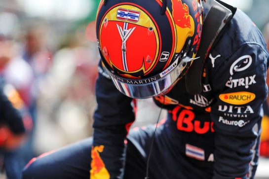 Alexander Albon (THA) Red Bull Racing RB15 on the grid.
08.09.2019. Formula 1 World Championship, Rd 14, Italian Grand Prix, Monza, Italy, Race Day.
- www.xpbimages.com, EMail: requests@xpbimages.com - copy of publication required for printed pictures. Every used picture is fee-liable. © Copyright: Charniaux / XPB Images