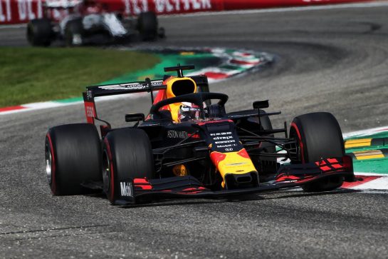 Max Verstappen (NLD) Red Bull Racing RB15.
08.09.2019. Formula 1 World Championship, Rd 14, Italian Grand Prix, Monza, Italy, Race Day.
- www.xpbimages.com, EMail: requests@xpbimages.com - copy of publication required for printed pictures. Every used picture is fee-liable. © Copyright: Bearne / XPB Images