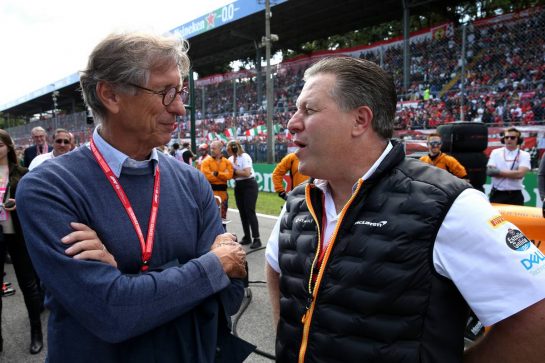 Mario Illien (SUI) and Zak Brown (USA) McLaren Executive Director
08.09.2019. Formula 1 World Championship, Rd 14, Italian Grand Prix, Monza, Italy, Race Day.
- www.xpbimages.com, EMail: requests@xpbimages.com - copy of publication required for printed pictures. Every used picture is fee-liable. © Copyright: Batchelor / XPB Images