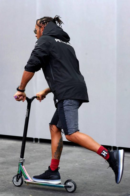 Lewis Hamilton (GBR) Mercedes AMG F1.
19.09.2019. Formula 1 World Championship, Rd 15, Singapore Grand Prix, Marina Bay Street Circuit, Singapore, Preparation Day.
- www.xpbimages.com, EMail: requests@xpbimages.com - copy of publication required for printed pictures. Every used picture is fee-liable. © Copyright: Photo4 / XPB Images