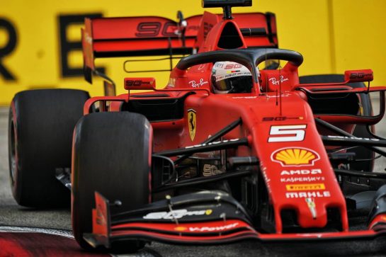 Sebastian Vettel (GER) Ferrari SF90.
20.09.2019. Formula 1 World Championship, Rd 15, Singapore Grand Prix, Marina Bay Street Circuit, Singapore, Practice Day.
- www.xpbimages.com, EMail: requests@xpbimages.com - copy of publication required for printed pictures. Every used picture is fee-liable. © Copyright: Dungan / XPB Images