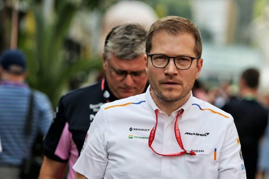 Andreas Seidl, McLaren Managing Director.
21.09.2019. Formula 1 World Championship, Rd 15, Singapore Grand Prix, Marina Bay Street Circuit, Singapore, Qualifying Day.
- www.xpbimages.com, EMail: requests@xpbimages.com - copy of publication required for printed pictures. Every used picture is fee-liable. © Copyright: Moy / XPB Images