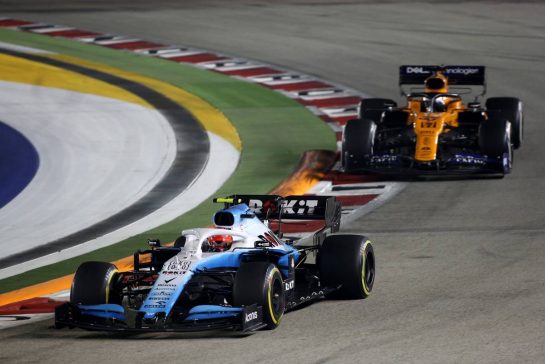 Robert Kubica (POL), Williams F1 Team 
22.09.2019. Formula 1 World Championship, Rd 15, Singapore Grand Prix, Marina Bay Street Circuit, Singapore, Race Day.
- www.xpbimages.com, EMail: requests@xpbimages.com - copy of publication required for printed pictures. Every used picture is fee-liable. © Copyright: Charniaux / XPB Images