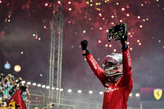 Race winner Sebastian Vettel (GER) Ferrari celebrates in parc ferme.
22.09.2019. Formula 1 World Championship, Rd 15, Singapore Grand Prix, Marina Bay Street Circuit, Singapore, Race Day.
- www.xpbimages.com, EMail: requests@xpbimages.com - copy of publication required for printed pictures. Every used picture is fee-liable. © Copyright: Dungan / XPB Images