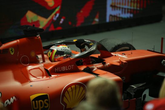 Sebastian Vettel (GER) Ferrari SF90.
22.09.2019. Formula 1 World Championship, Rd 15, Singapore Grand Prix, Marina Bay Street Circuit, Singapore, Race Day.
- www.xpbimages.com, EMail: requests@xpbimages.com - copy of publication required for printed pictures. Every used picture is fee-liable. © Copyright: Batchelor / XPB Images