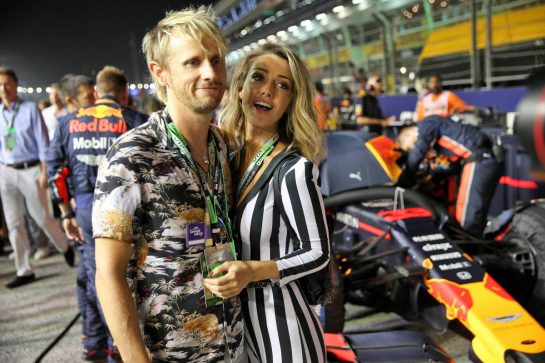 VIPS on the grid.
22.09.2019. Formula 1 World Championship, Rd 15, Singapore Grand Prix, Marina Bay Street Circuit, Singapore, Race Day.
- www.xpbimages.com, EMail: requests@xpbimages.com - copy of publication required for printed pictures. Every used picture is fee-liable. © Copyright: Batchelor / XPB Images