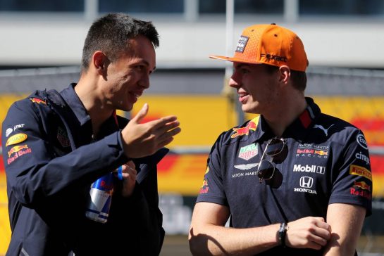 Alexander Albon (THA), Red Bull Racing and Max Verstappen (NLD), Red Bull Racing 
29.09.2019. Formula 1 World Championship, Rd 16, Russian Grand Prix, Sochi Autodrom, Sochi, Russia, Race Day.
- www.xpbimages.com, EMail: requests@xpbimages.com - copy of publication required for printed pictures. Every used picture is fee-liable. © Copyright: Charniaux / XPB Images