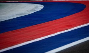 FIA and FIM collaborate on new circuit paint standard