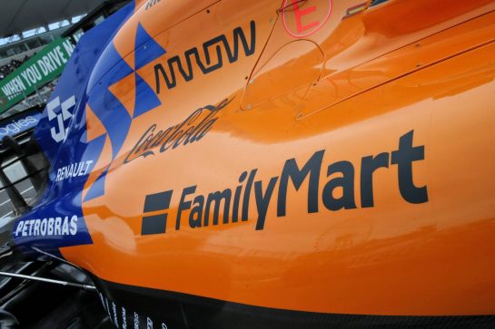McLaren MCL34 - Family Mart branding.
10.10.2019. Formula 1 World Championship, Rd 17, Japanese Grand Prix, Suzuka, Japan, Preparation Day.
- www.xpbimages.com, EMail: requests@xpbimages.com - copy of publication required for printed pictures. Every used picture is fee-liable. © Copyright: Batchelor / XPB Images