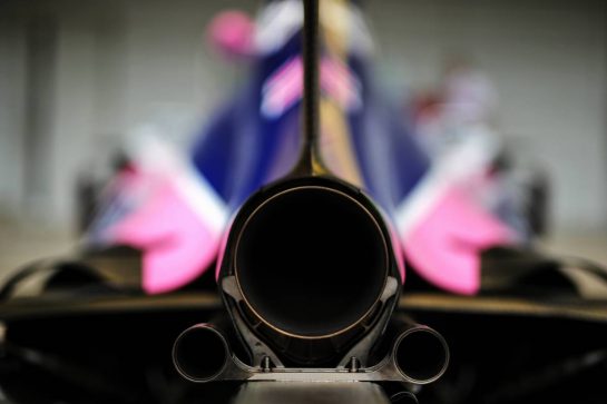 Scuderia Toro Rosso STR14 exhaust detail.
10.10.2019. Formula 1 World Championship, Rd 17, Japanese Grand Prix, Suzuka, Japan, Preparation Day.
- www.xpbimages.com, EMail: requests@xpbimages.com - copy of publication required for printed pictures. Every used picture is fee-liable. © Copyright: Filipe / XPB Images