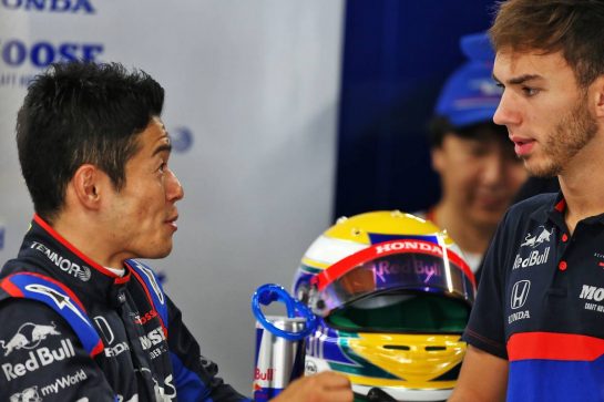 (L to R): Naoki Yamamoto (JPN) Scuderia Toro Rosso with Pierre Gasly (FRA) Scuderia Toro Rosso.
11.10.2019. Formula 1 World Championship, Rd 17, Japanese Grand Prix, Suzuka, Japan, Practice Day.
- www.xpbimages.com, EMail: requests@xpbimages.com - copy of publication required for printed pictures. Every used picture is fee-liable. © Copyright: Moy / XPB Images