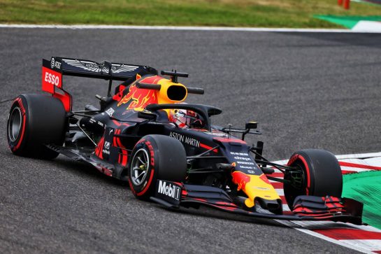 Max Verstappen (NLD) Red Bull Racing RB15.
11.10.2019. Formula 1 World Championship, Rd 17, Japanese Grand Prix, Suzuka, Japan, Practice Day.
- www.xpbimages.com, EMail: requests@xpbimages.com - copy of publication required for printed pictures. Every used picture is fee-liable. © Copyright: Moy / XPB Images
