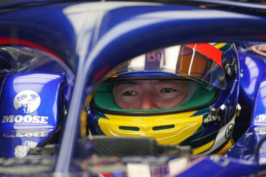 Naoki Yamamoto (JPN), Scuderia Toro Rosso 
11.10.2019. Formula 1 World Championship, Rd 17, Japanese Grand Prix, Suzuka, Japan, Practice Day.
- www.xpbimages.com, EMail: requests@xpbimages.com - copy of publication required for printed pictures. Every used picture is fee-liable. © Copyright: Charniaux / XPB Images