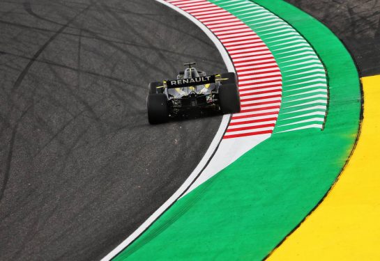 Daniel Ricciardo (AUS) Renault F1 Team RS19.
11.10.2019. Formula 1 World Championship, Rd 17, Japanese Grand Prix, Suzuka, Japan, Practice Day.
- www.xpbimages.com, EMail: requests@xpbimages.com - copy of publication required for printed pictures. Every used picture is fee-liable. © Copyright: Filipe / XPB Images