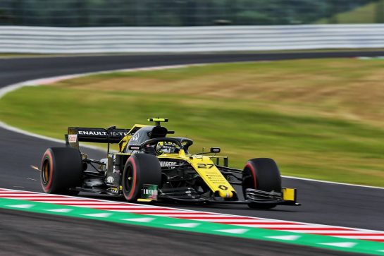 Nico Hulkenberg (GER) Renault F1 Team RS19.
11.10.2019. Formula 1 World Championship, Rd 17, Japanese Grand Prix, Suzuka, Japan, Practice Day.
- www.xpbimages.com, EMail: requests@xpbimages.com - copy of publication required for printed pictures. Every used picture is fee-liable. © Copyright: Filipe / XPB Images