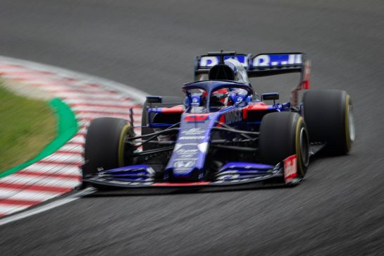 Daniil Kvyat (RUS) Scuderia Toro Rosso STR14.
11.10.2019. Formula 1 World Championship, Rd 17, Japanese Grand Prix, Suzuka, Japan, Practice Day.
- www.xpbimages.com, EMail: requests@xpbimages.com - copy of publication required for printed pictures. Every used picture is fee-liable. © Copyright: Bearne / XPB Images