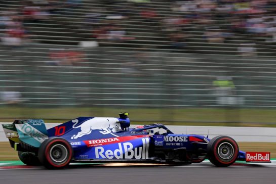 Pierre Gasly (FRA), Scuderia Toro Rosso 
11.10.2019. Formula 1 World Championship, Rd 17, Japanese Grand Prix, Suzuka, Japan, Practice Day.
- www.xpbimages.com, EMail: requests@xpbimages.com - copy of publication required for printed pictures. Every used picture is fee-liable. © Copyright: Charniaux / XPB Images