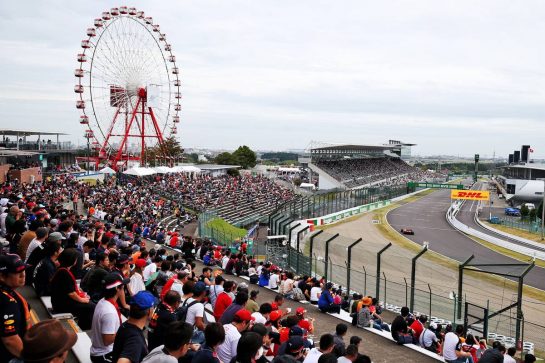 Sebastian Vettel (GER) Ferrari SF90.
11.10.2019. Formula 1 World Championship, Rd 17, Japanese Grand Prix, Suzuka, Japan, Practice Day.
- www.xpbimages.com, EMail: requests@xpbimages.com - copy of publication required for printed pictures. Every used picture is fee-liable. © Copyright: Moy / XPB Images
