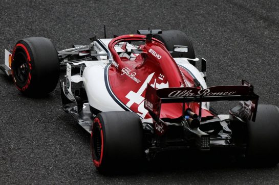 Kimi Raikkonen (FIN) Alfa Romeo Racing C38.
11.10.2019. Formula 1 World Championship, Rd 17, Japanese Grand Prix, Suzuka, Japan, Practice Day.
- www.xpbimages.com, EMail: requests@xpbimages.com - copy of publication required for printed pictures. Every used picture is fee-liable. © Copyright: Moy / XPB Images