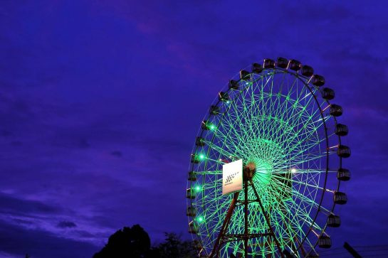Circuit atmosphere - ferris wheel at sunset.
11.10.2019. Formula 1 World Championship, Rd 17, Japanese Grand Prix, Suzuka, Japan, Practice Day.
- www.xpbimages.com, EMail: requests@xpbimages.com - copy of publication required for printed pictures. Every used picture is fee-liable. © Copyright: Filipe / XPB Images