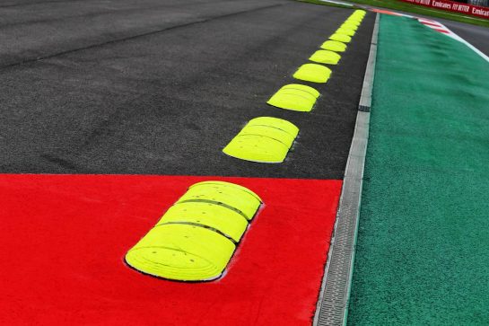 Circuit atmosphere - kerb detail.
24.10.2019. Formula 1 World Championship, Rd 18, Mexican Grand Prix, Mexico City, Mexico, Preparation Day.
- www.xpbimages.com, EMail: requests@xpbimages.com © Copyright: Moy / XPB Images