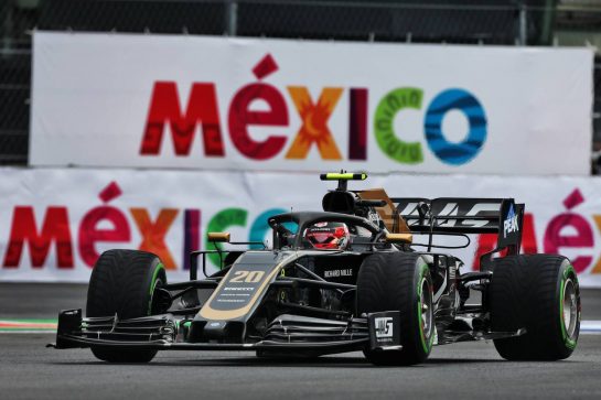 Kevin Magnussen (DEN) Haas VF-19.
25.10.2019. Formula 1 World Championship, Rd 18, Mexican Grand Prix, Mexico City, Mexico, Practice Day.
- www.xpbimages.com, EMail: requests@xpbimages.com © Copyright: Moy / XPB Images