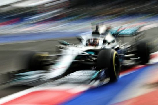 Lewis Hamilton (GBR) Mercedes AMG F1 W10.
25.10.2019. Formula 1 World Championship, Rd 18, Mexican Grand Prix, Mexico City, Mexico, Practice Day.
- www.xpbimages.com, EMail: requests@xpbimages.com © Copyright: Moy / XPB Images