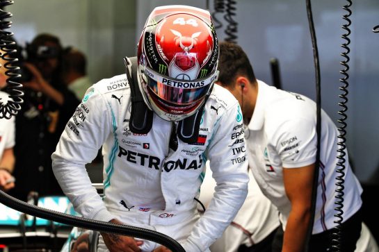 Lewis Hamilton (GBR) Mercedes AMG F1 W10.
25.10.2019. Formula 1 World Championship, Rd 18, Mexican Grand Prix, Mexico City, Mexico, Practice Day.
- www.xpbimages.com, EMail: requests@xpbimages.com © Copyright: Batchelor / XPB Images