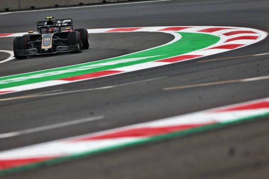 Kevin Magnussen (DEN) Haas VF-19.
25.10.2019. Formula 1 World Championship, Rd 18, Mexican Grand Prix, Mexico City, Mexico, Practice Day.
- www.xpbimages.com, EMail: requests@xpbimages.com © Copyright: Moy / XPB Images