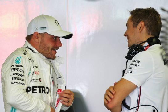 (L to R): Valtteri Bottas (FIN) Mercedes AMG F1 with Antti Vierula (FIN) Personal Trainer.
25.10.2019. Formula 1 World Championship, Rd 18, Mexican Grand Prix, Mexico City, Mexico, Practice Day.
- www.xpbimages.com, EMail: requests@xpbimages.com © Copyright: Batchelor / XPB Images