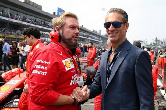 Gino Rosato (CDN) Ferrari with Carlos Slim Domit (MEX) Chairman of America Movil on the grid.
27.10.2019. Formula 1 World Championship, Rd 18, Mexican Grand Prix, Mexico City, Mexico, Race Day.
- www.xpbimages.com, EMail: requests@xpbimages.com © Copyright: Moy / XPB Images