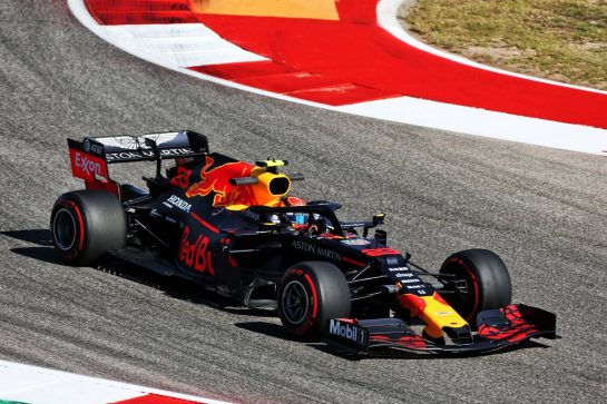 Alexander Albon (THA) Red Bull Racing RB15.
01.11.2019. Formula 1 World Championship, Rd 19, United States Grand Prix, Austin, Texas, USA, Practice Day.
- www.xpbimages.com, EMail: requests@xpbimages.com © Copyright: Moy / XPB Images