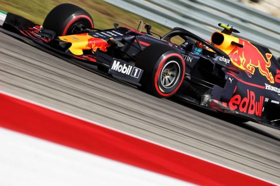 Alexander Albon (THA) Red Bull Racing RB15.
01.11.2019. Formula 1 World Championship, Rd 19, United States Grand Prix, Austin, Texas, USA, Practice Day.
- www.xpbimages.com, EMail: requests@xpbimages.com © Copyright: Bearne / XPB Images
