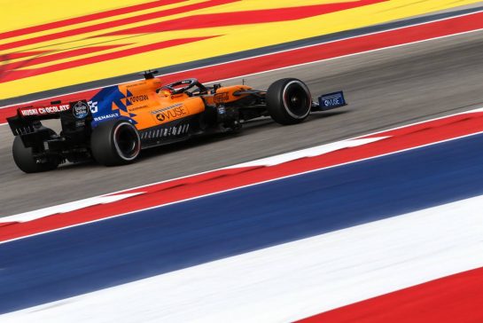 Carlos Sainz Jr (ESP), McLaren F1 Team 
01.11.2019. Formula 1 World Championship, Rd 19, United States Grand Prix, Austin, Texas, USA, Practice Day.
- www.xpbimages.com, EMail: requests@xpbimages.com © Copyright: Charniaux / XPB Images